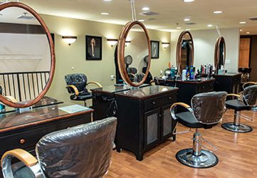 guide to salon booth rentals