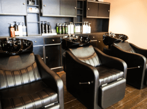 rental salon booth